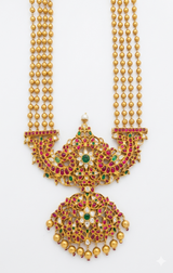Exquisite Royal Magri Pendant Necklace in 22k Gold