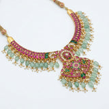 &nbsp;&nbsp;Royal Kundan-Style Floral Necklace